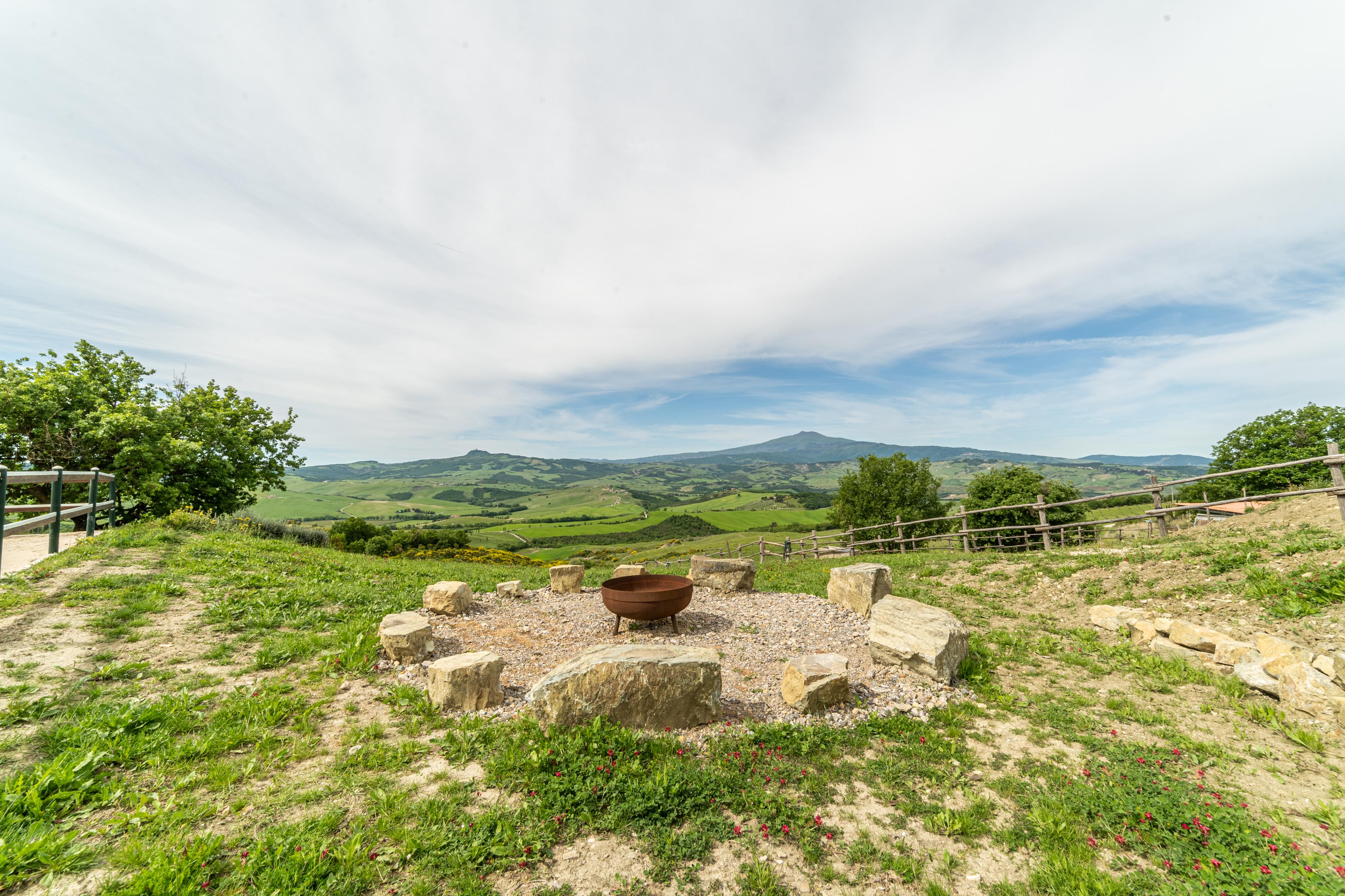 Podere Val D'Orcia - Tuscany Equestrian Sarteano Buitenkant foto